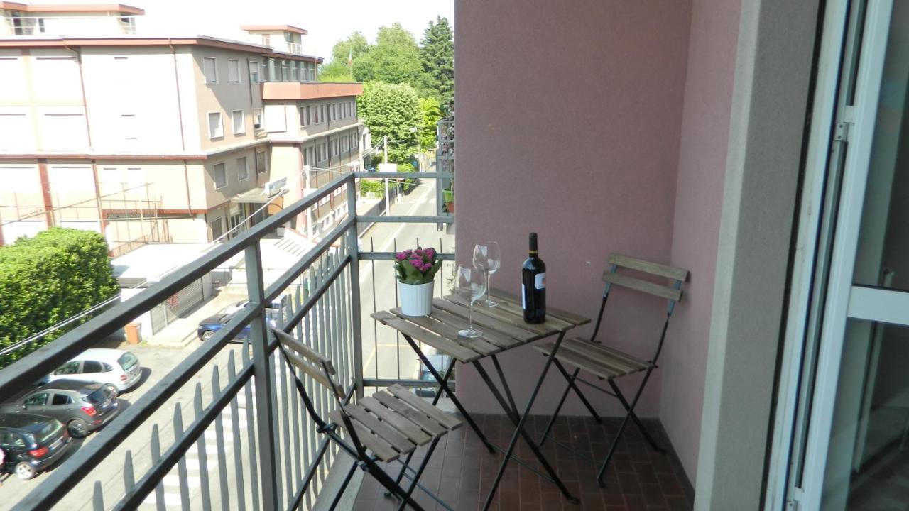 Hotel A Casa Mia à Saronno Extérieur photo